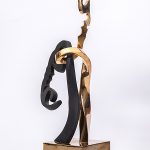 <p>هادی روشن ضمیر </p>
 